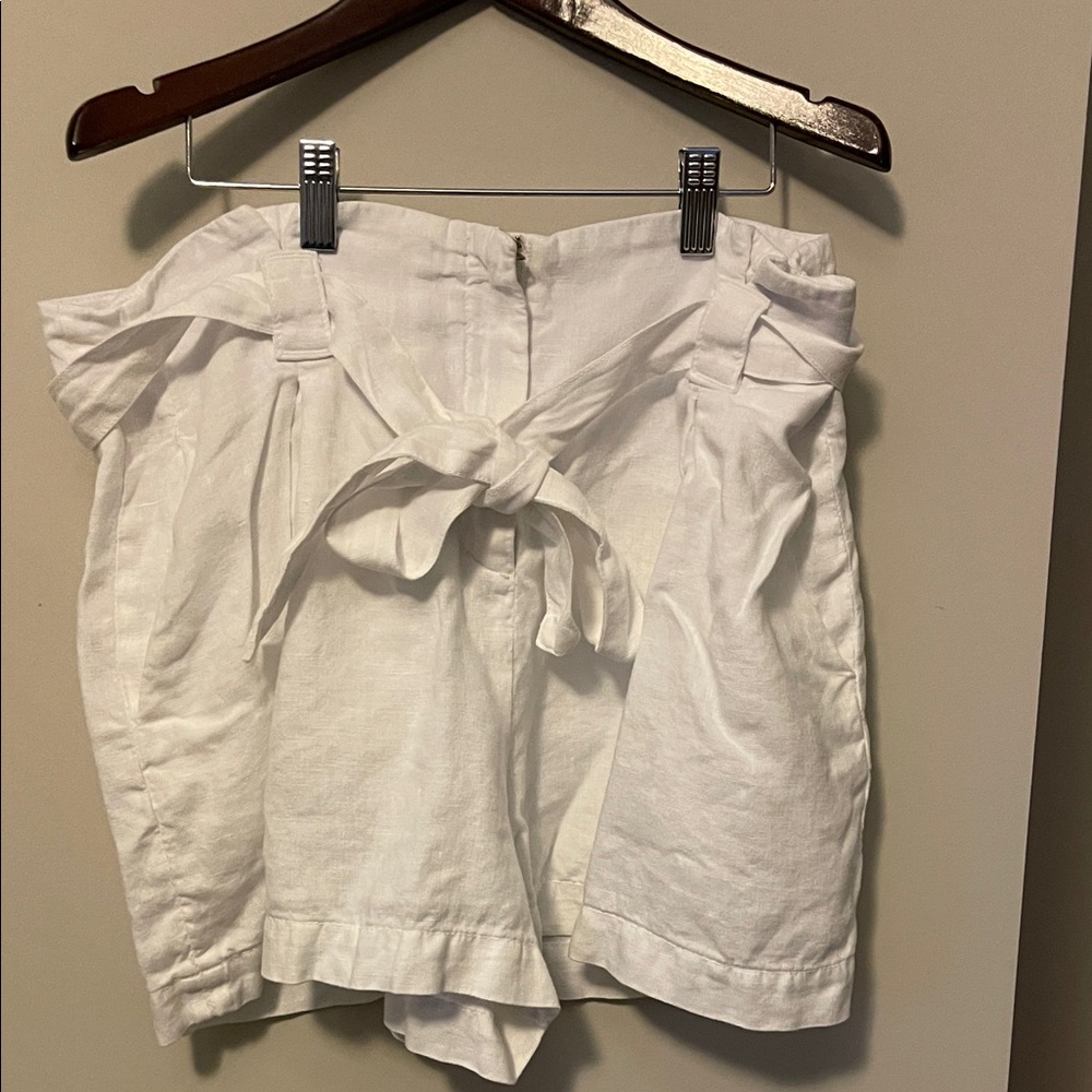 L'AGENCE White High Waist Shorts with Bow